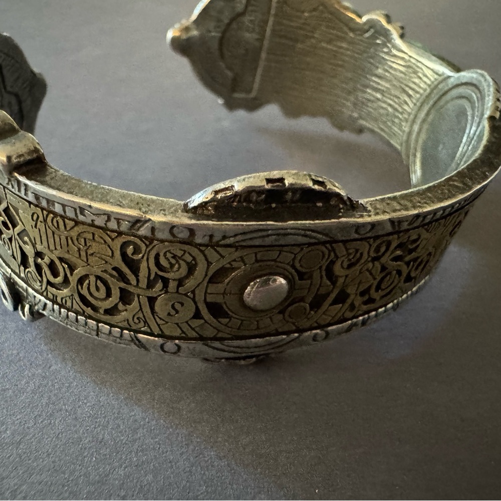 Alchemy Gothic Pewter Bracelet - Picture 5 of 12